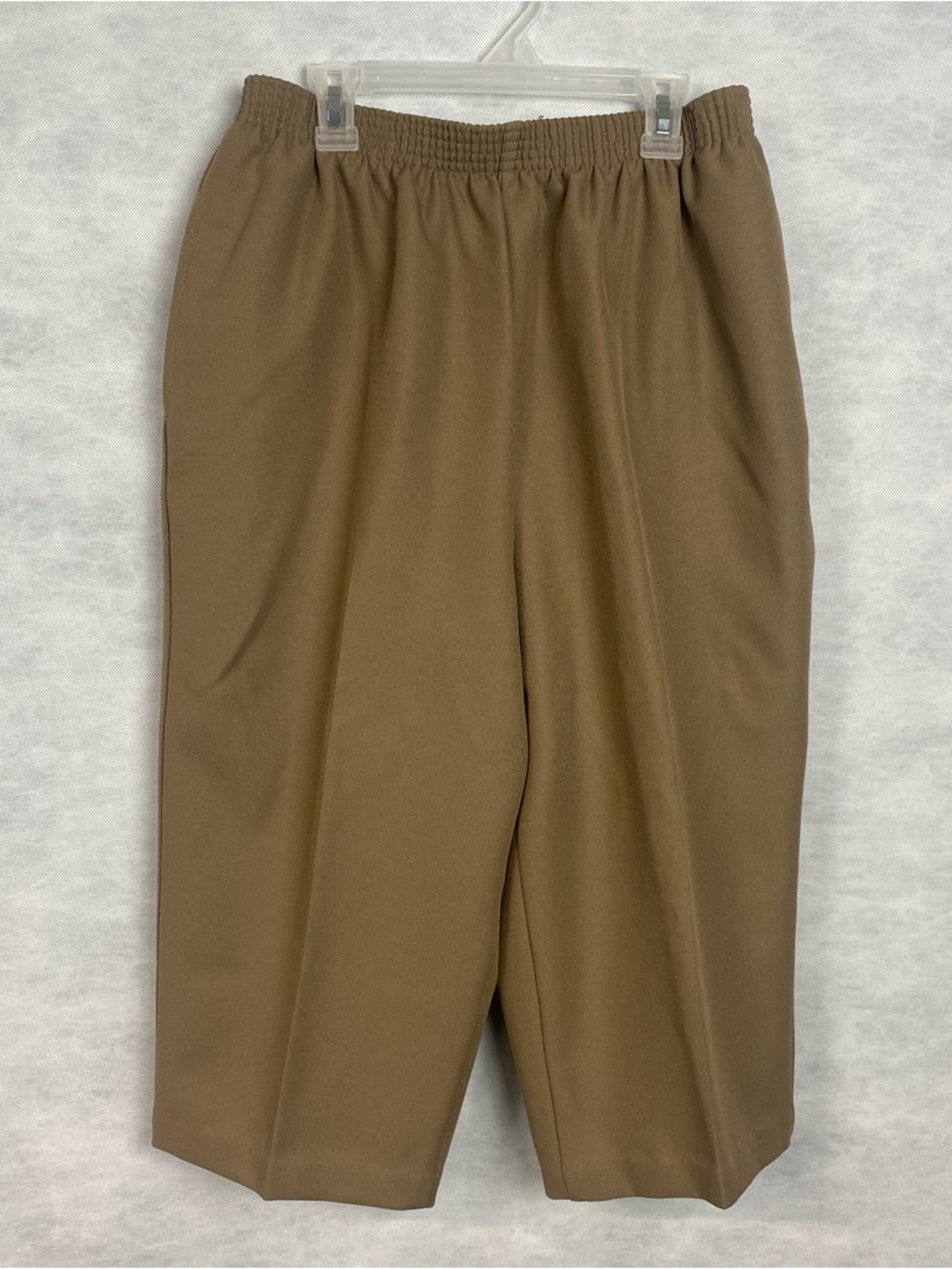 BonWorth Capri Pants Women Sz Medium P Crop Elastic Waist Pull On Pockets Hemmed